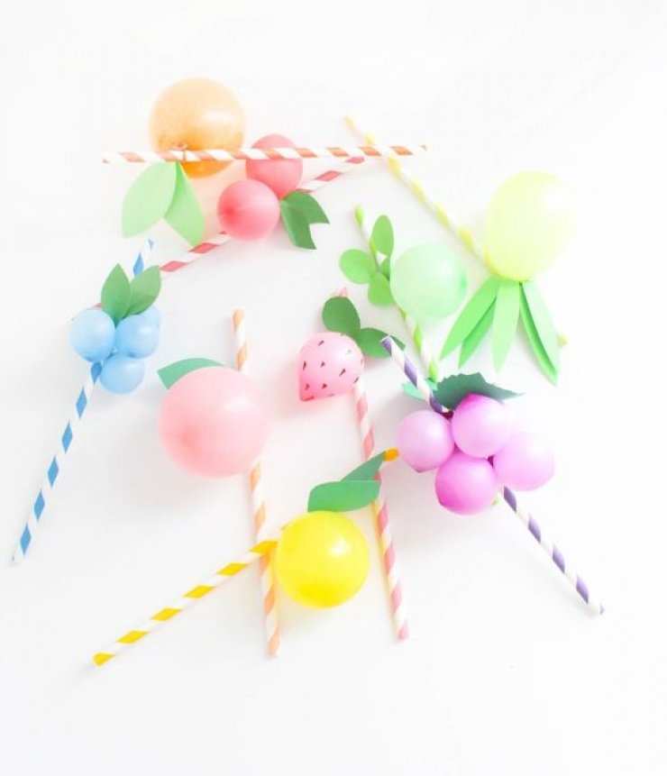 mommo design: FRUIT BALLOONS