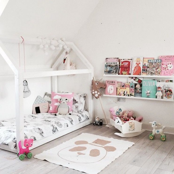 Little house framed reading nook for kids