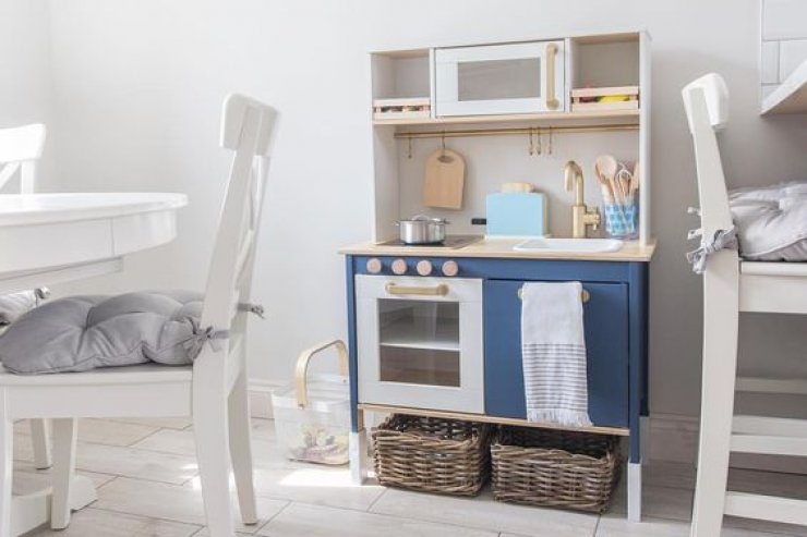 ikea toy kitchen hack