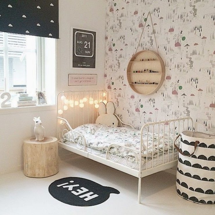 little girl pink and black room