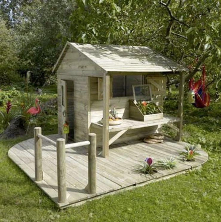 mommo design: OUTDOOR PLAYHOUSES