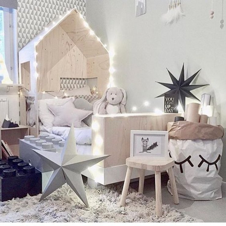 mommo design: A FESTIVE TOUCH IN THE KID'S ROOM