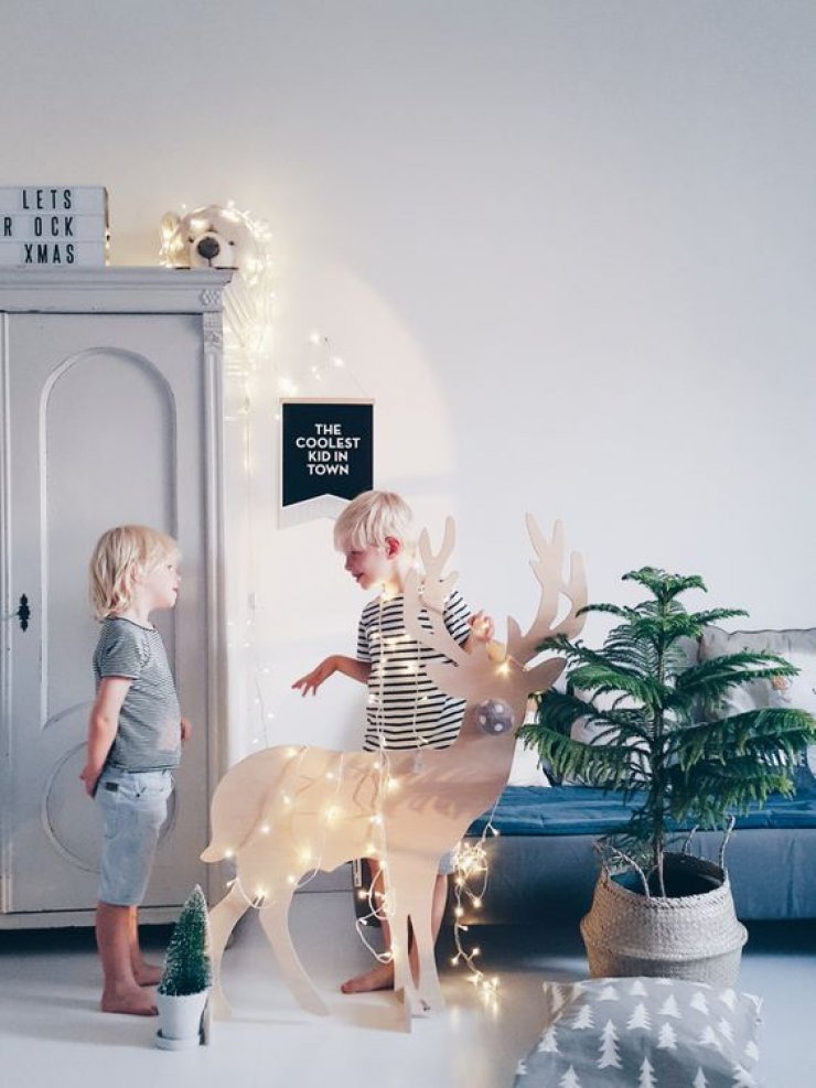 mommo design: A FESTIVE TOUCH IN THE KID'S ROOM
