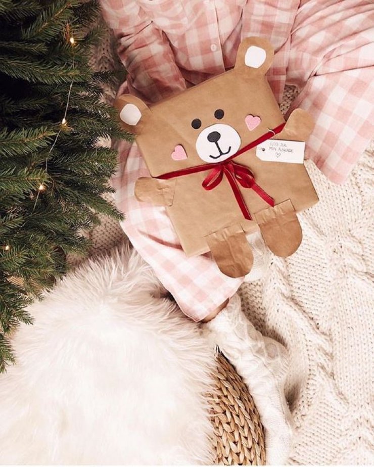 mommo design: 10 DIY GIFT WRAP IDEAS