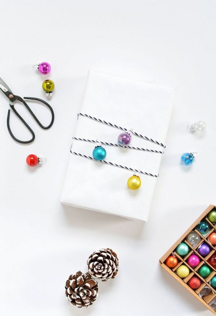 mommo design:10 DIY GIFT WRAP IDEAS