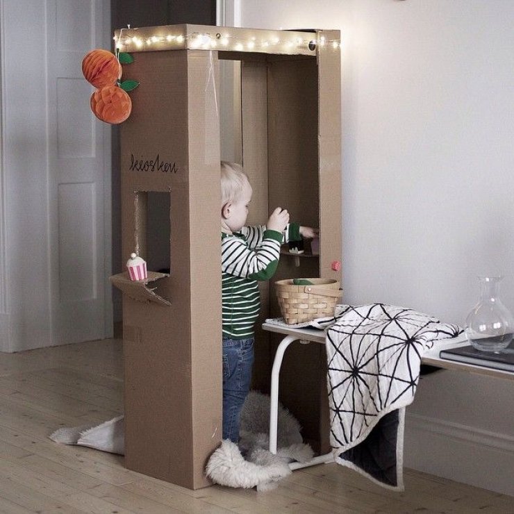 cardboard fun mommo design