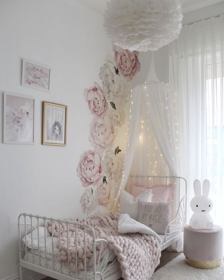 mommo design: BORN ROMANTIC