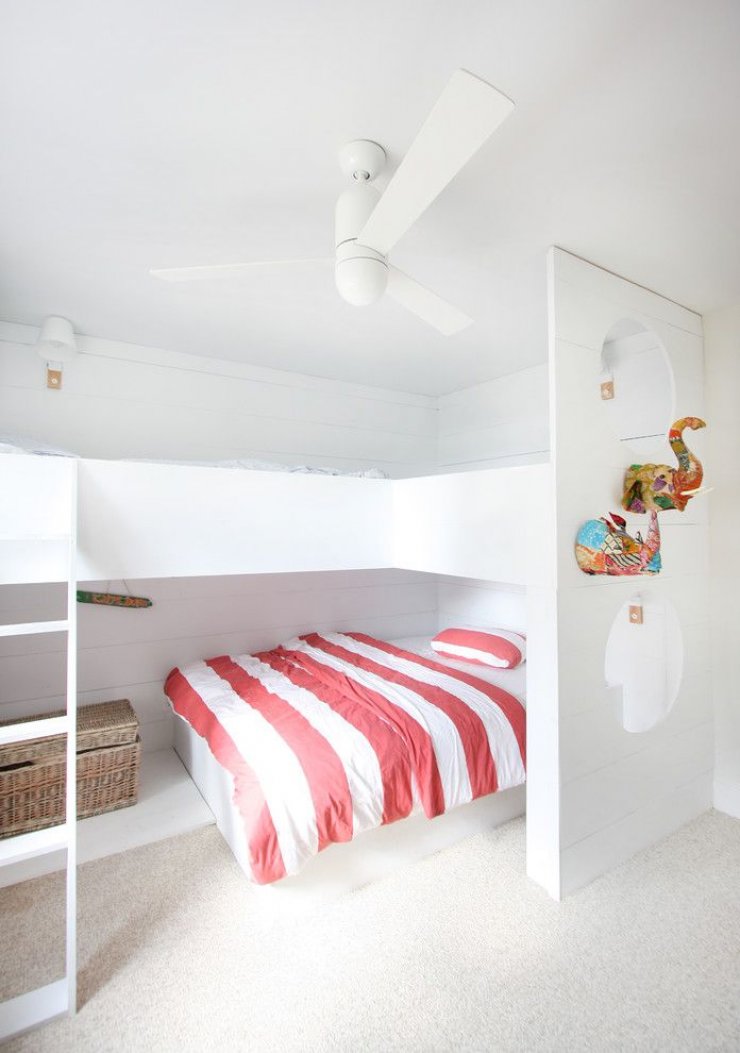 white bunk bed