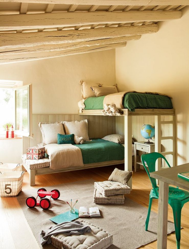 rustic bunk bed