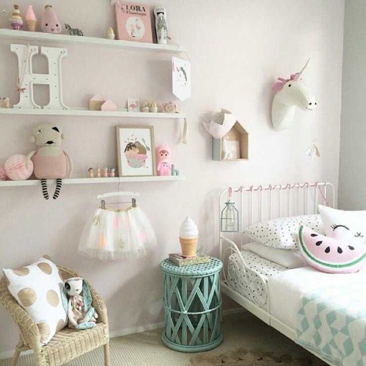 mommo design: 8 SWEET GIRL'S ROOMS