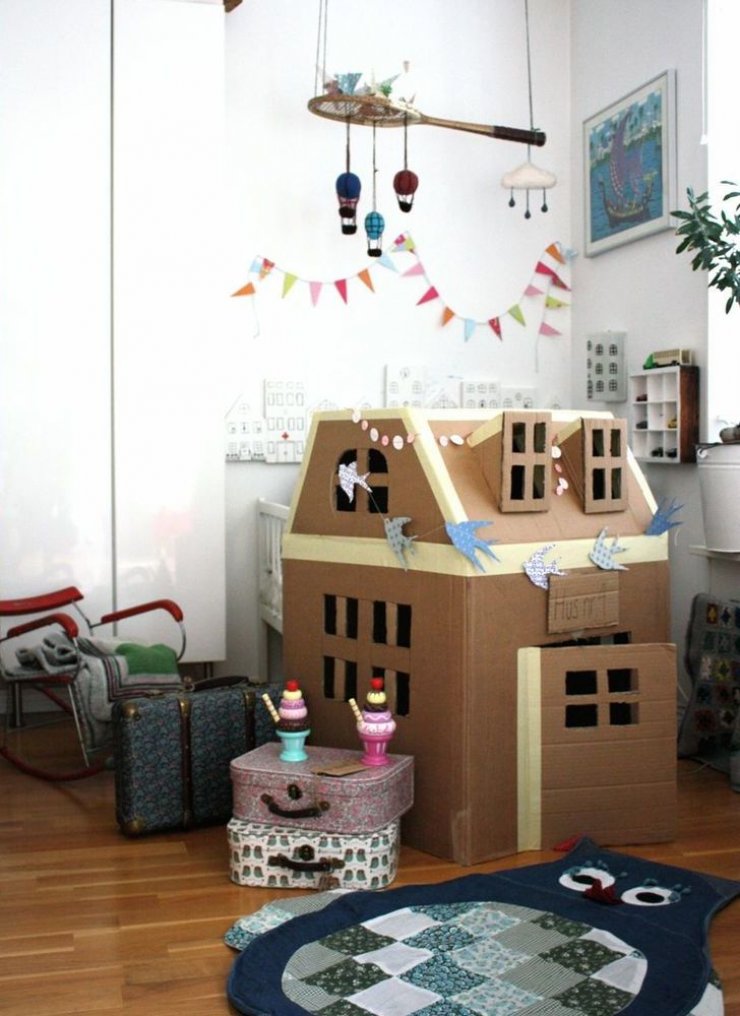 mommo design: PLAYING WITH CARDBOARD