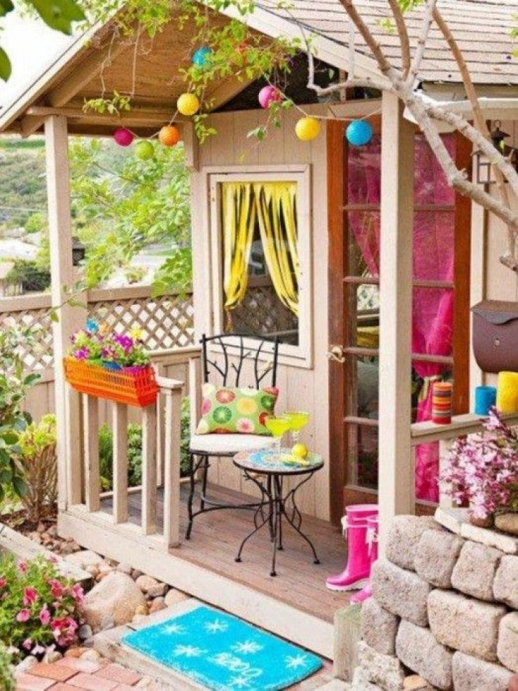 mommo design: OUTDOOR PLAYHOUSE