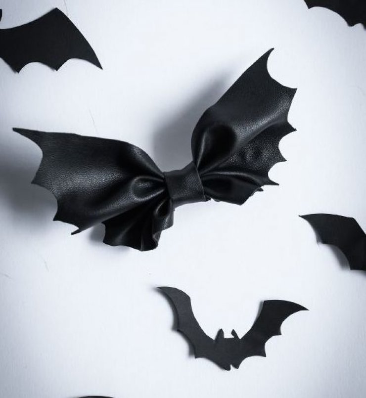 mommo design: HALLOWEEN BAT PARTY