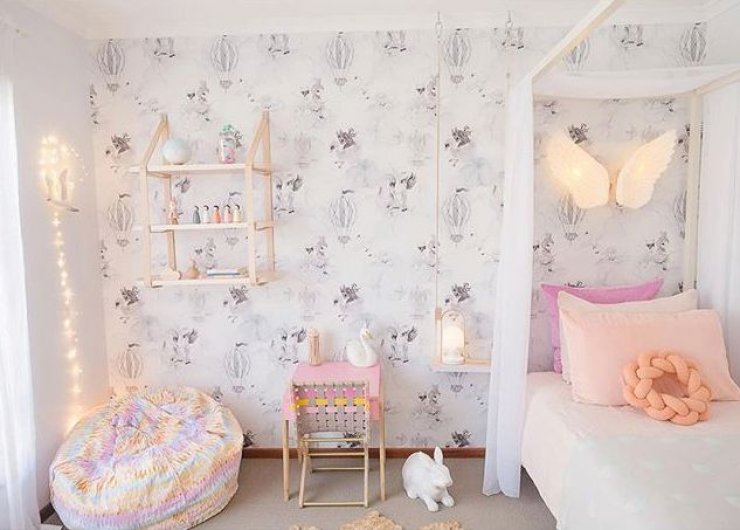 mommo design: BRIGHT GIRL'S ROOMS