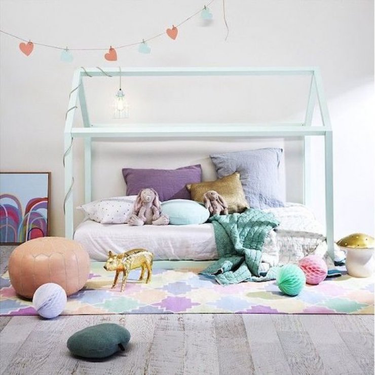 house shaped bed for kids