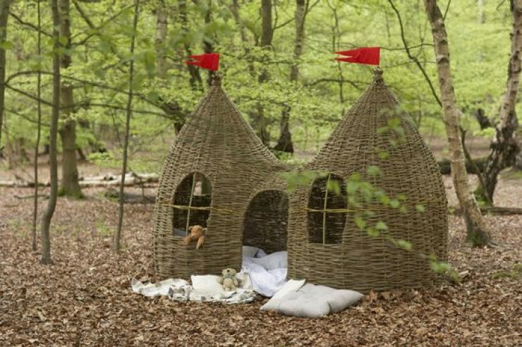 mommo design: PLAY OUTSIDE