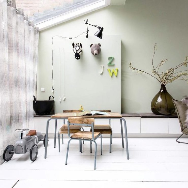 mommo design: KIDS DESKS