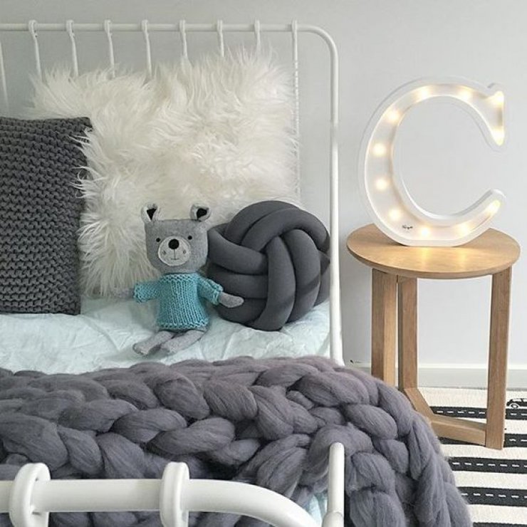 mommo design: DESIGN TIME - Merino Wool Blankets