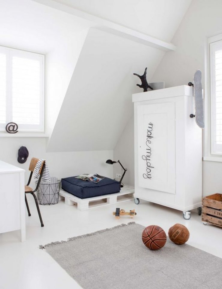 mommo design: A VINTAGE TOUCH - WARDROBE